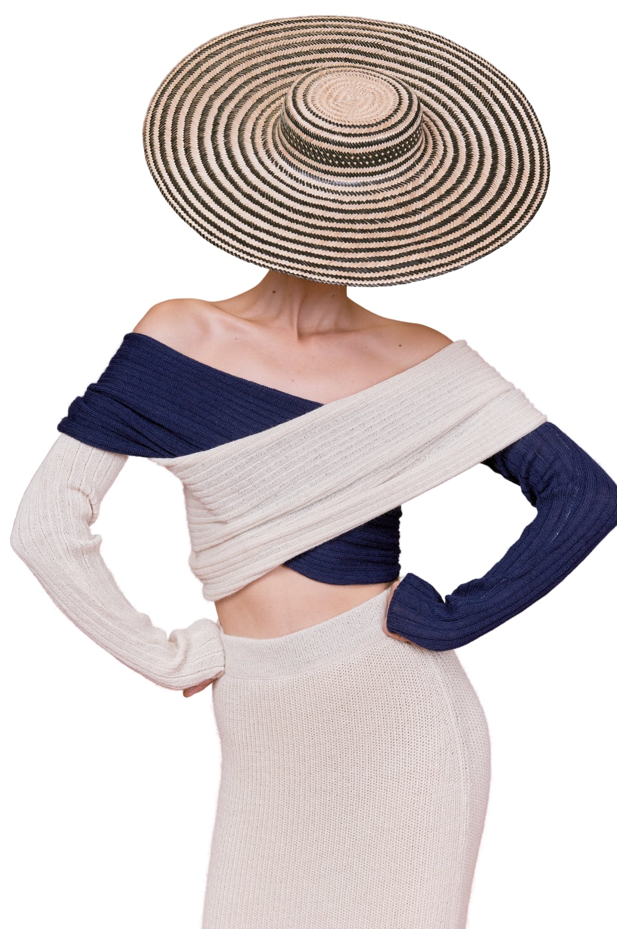 NINA sweater (50%OFF) AYNI universe