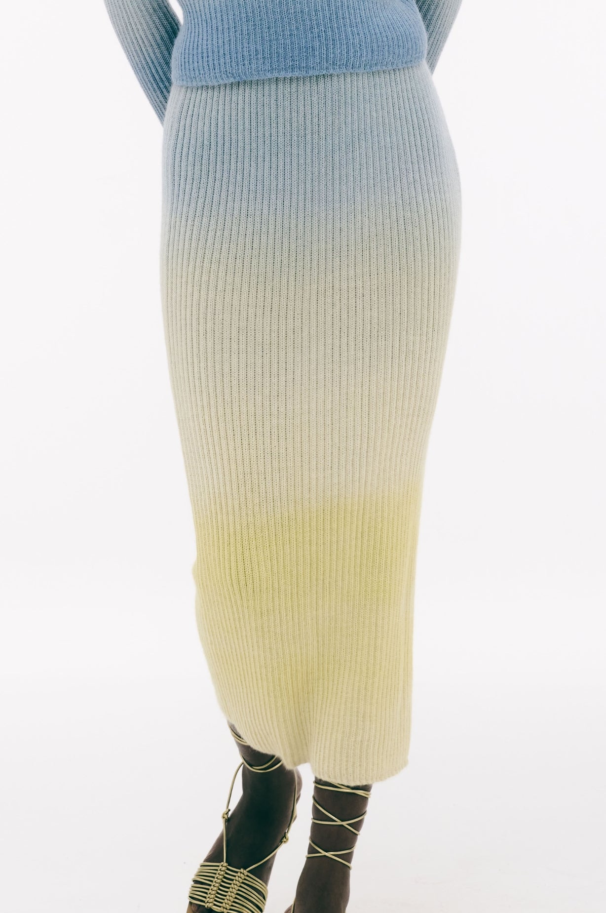 PUTUSA skirt (pre-order) AYNI universe