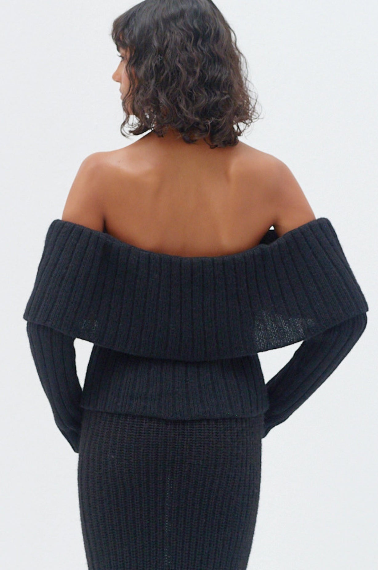 CHAKUNA sweater AYNI universe