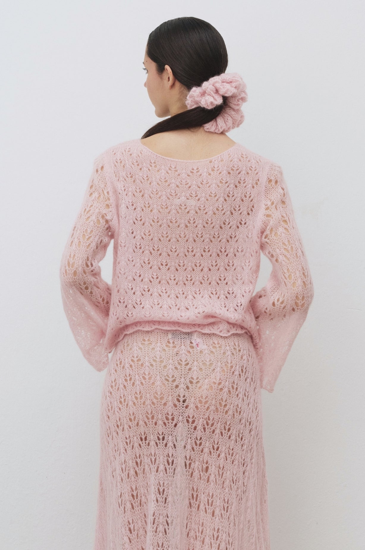 SKYE sweater AYNI universe