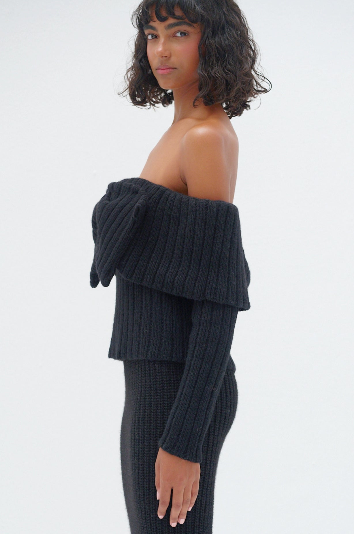 CHAKUNA sweater AYNI universe