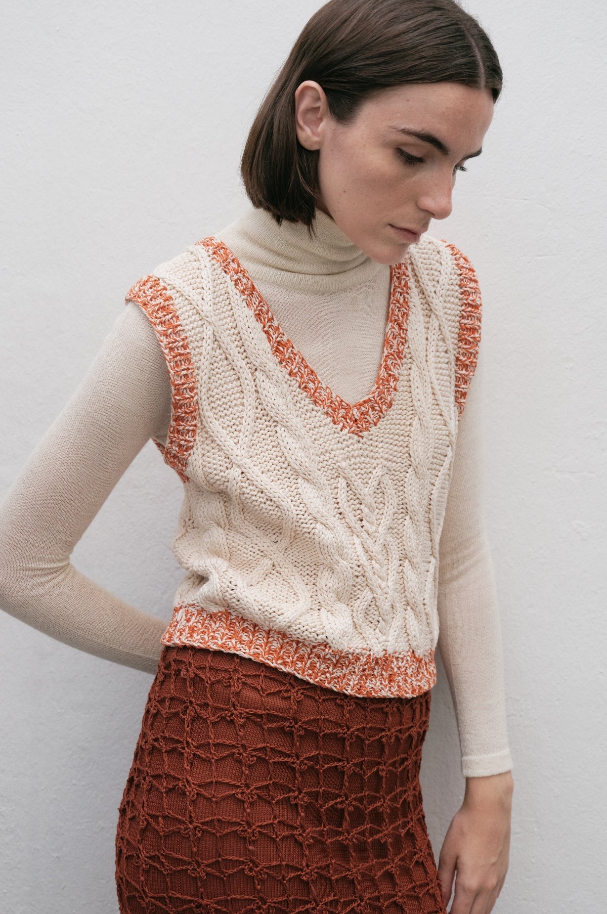 TUTA vest AYNI universe