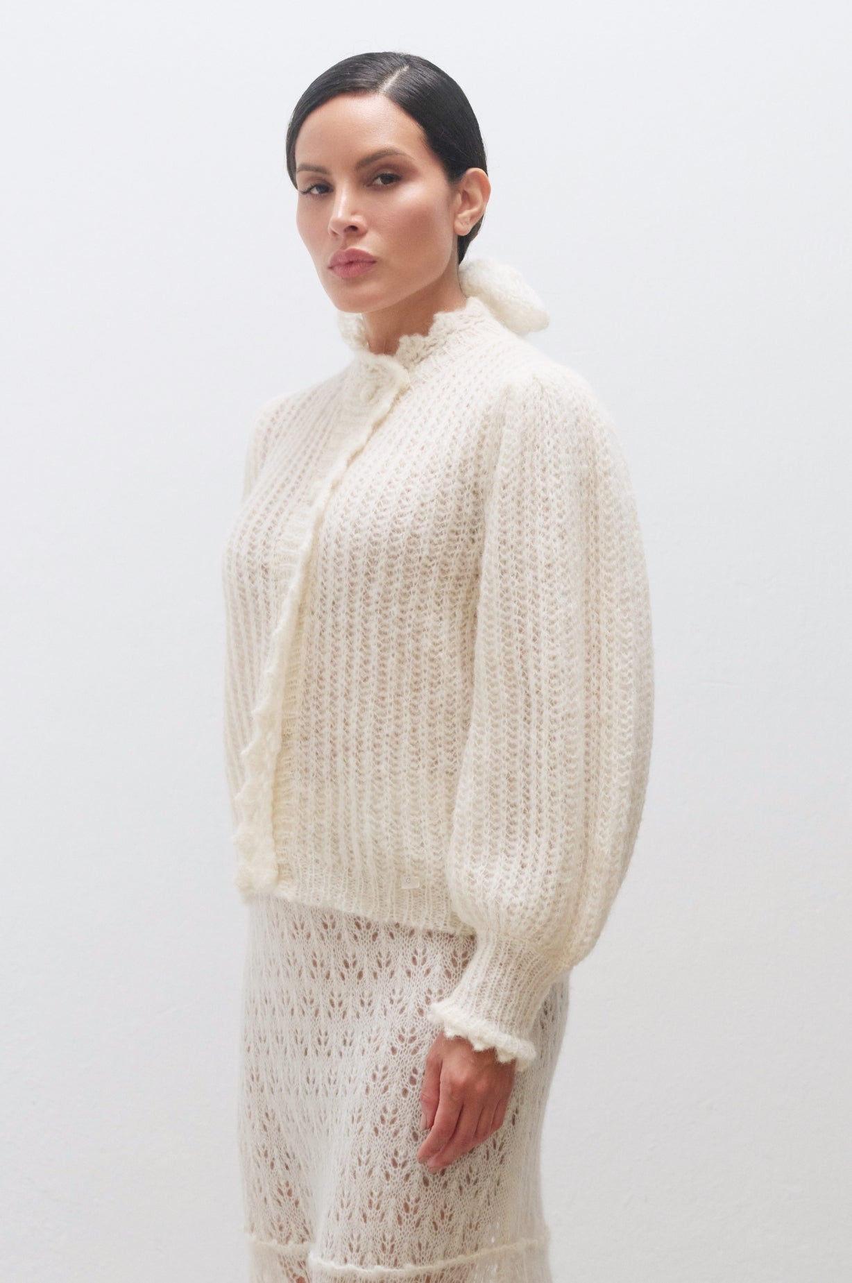MINKA cardigan AYNI universe