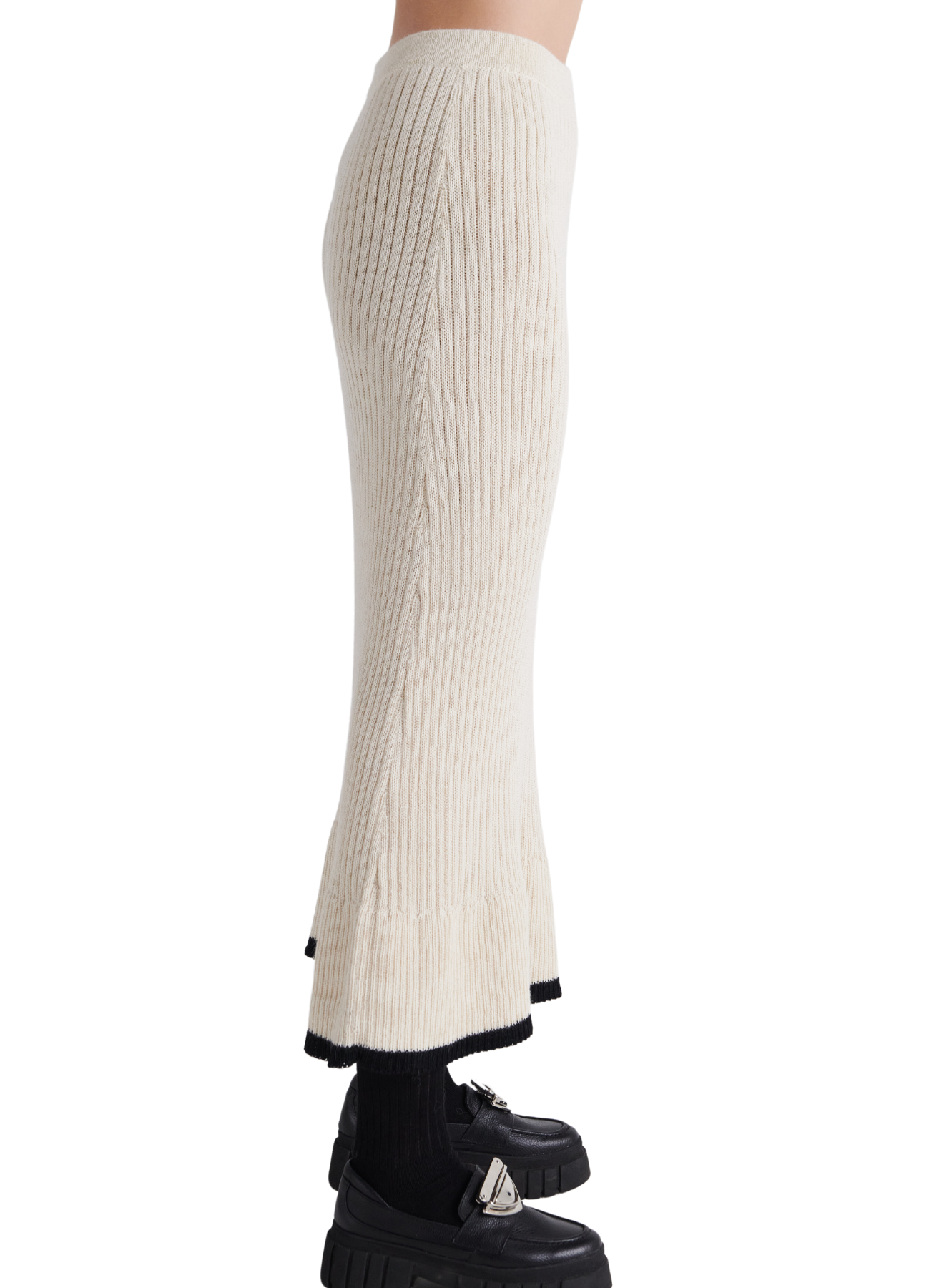 LLINPYKUNA skirt (pre-order) AYNI universe